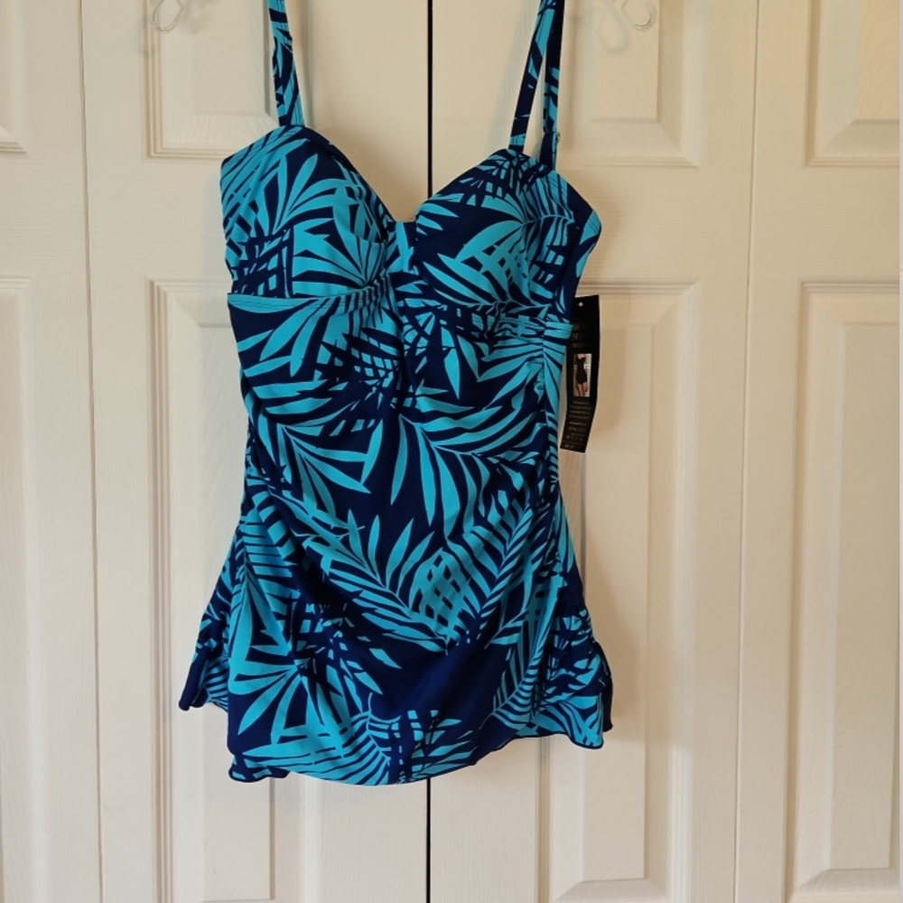 Shore Shapes Tropical Leaf Print Women's One Piece Swimsuit